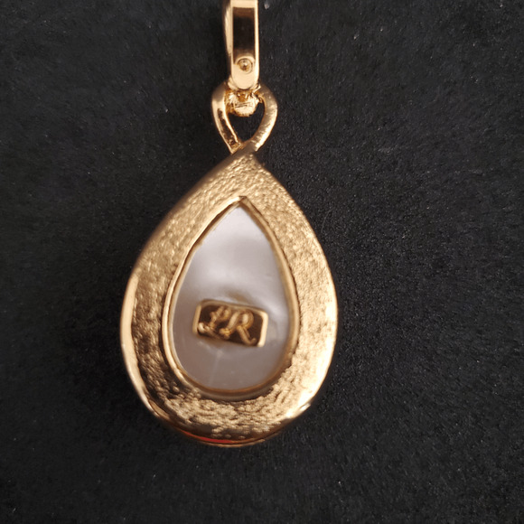 Vintage Lady Remington Faux Pearl Enhancer Signed LR Pendant for Necklace‎ - Picture 3 of 5